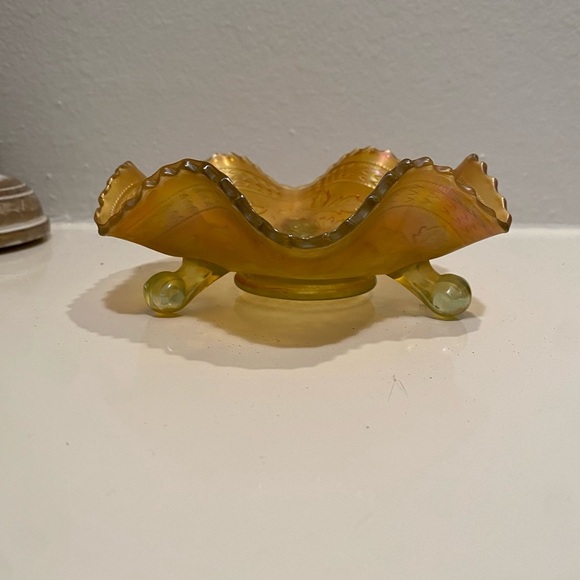 Antique Fenton Two Flower Carnival Glass Footed Bowl - Picture 3 of 10